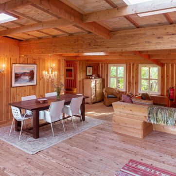 The bewithbalance retreat isn’t just a getaway – it’s a turning point. Held in an intimate setting from June 17–24, 2025, this retreat brings together soulful luxury, expert guidance, and holistic care. If you feel called to reset, reflect and rise into your next chapter – this may be your moment.
