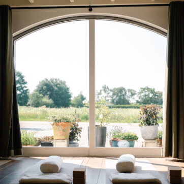 Bernadette Siebers curates exclusive luxury retreat experiences in Europe through bewithbalance. Combining aesthetic wellness getaways, regenerative holidays, and conscious living coaching, these retreats are designed for women seeking profound transformation. With systemic coaching and intentional travel, you’ll find emotional clarity, renewed energy, and a sense of inner harmony. Perfect for high achievers who value conscious selfcare and meaningful travel.